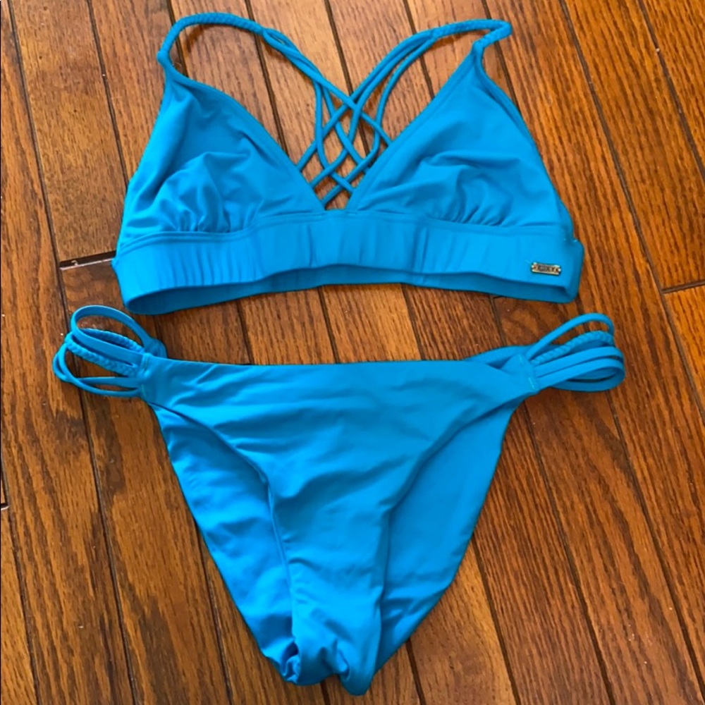 Roxy Bikini